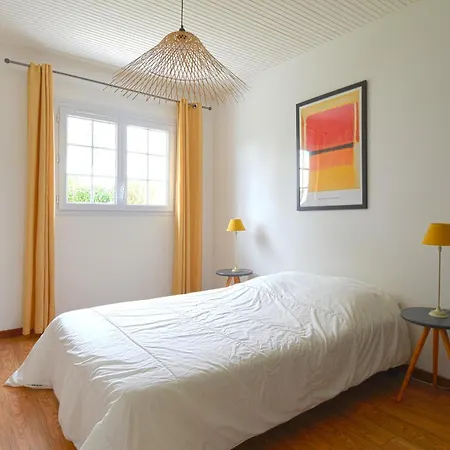 Maison Conviviale Pour 8 Avec Jardin à Casa de Férias *