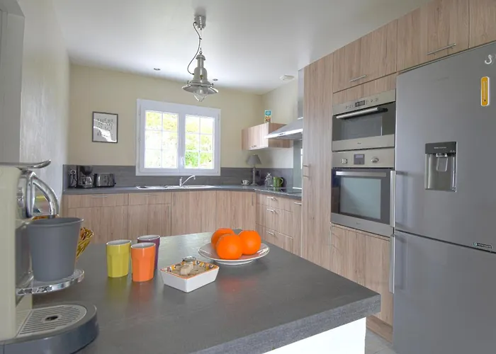 Maison Conviviale Pour 8 Avec Jardin à Casa de Férias Noirmoutier-en-l'Ile