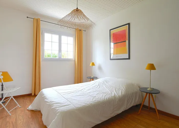 Maison Conviviale Pour 8 Avec Jardin à Casa de Férias *